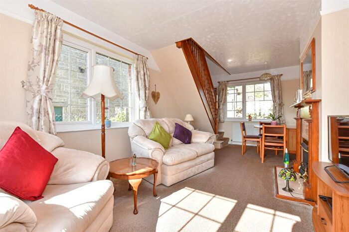 2 Bedroom Chalet For Sale In Haven Crest, Brading, Sandown, Isle Of Wight, PO36