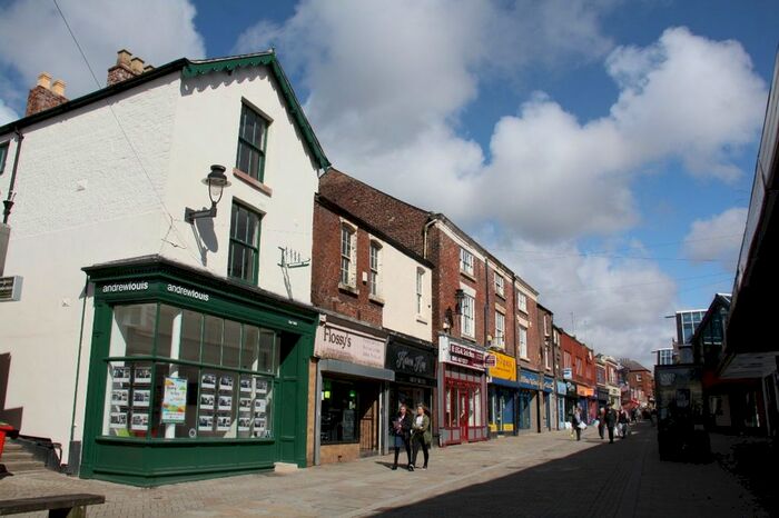 2 Bedroom Flat To Rent In Eccleston Street, Prescot, L34