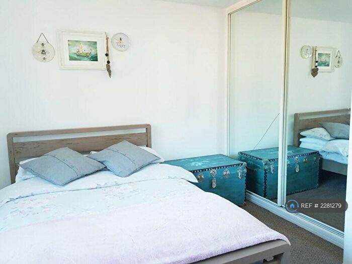 1 Bedroom Semi-Detached House To Rent In Orchard Park, Cardiff, CF3