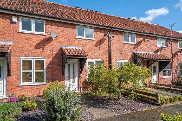 2 Bedroom Town House For Sale In Woodland Place, New Earswick, York, YO32