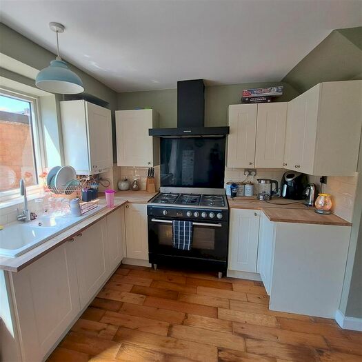 3 Bedroom Terraced House To Rent In Lapwater Road, Greasbrough, Rotherham, S61