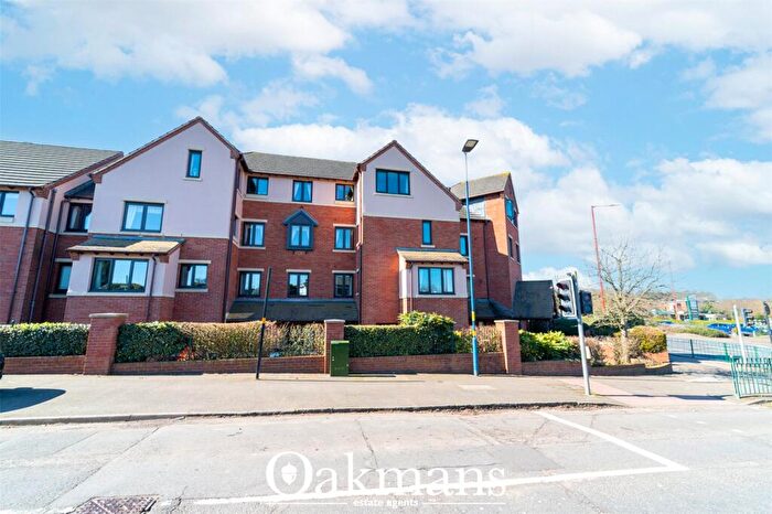 2 Bedroom Apartment For Sale In Ashill Road, Rednal, Birmingham, West Midlands, B45