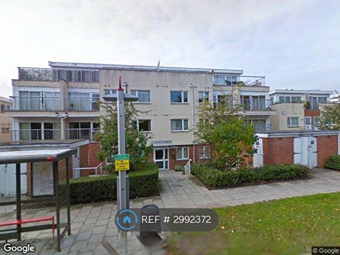 2 Bedroom Flat To Rent In Wessex Court, Wembley, HA9