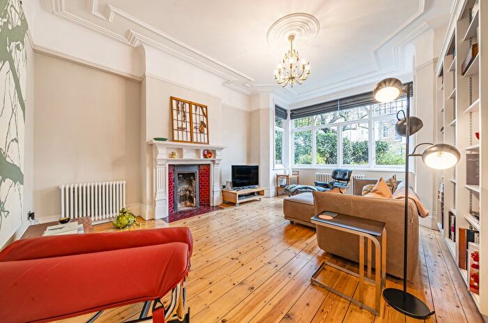 5 Bedroom Detached House For Sale In Southwood Lawn Road, Highgate, N6