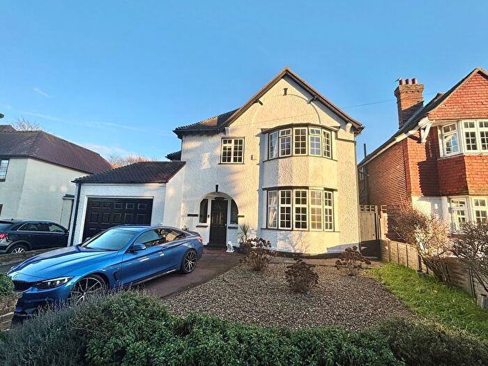 4 Bedroom Detached House For Sale In Glyne Ascent, Bexhill-On-Sea, TN40