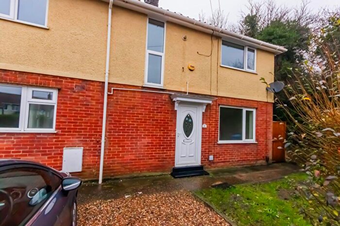 3 Bedroom Semi Detached House To Rent In Long John Hill, Norwich, NR1
