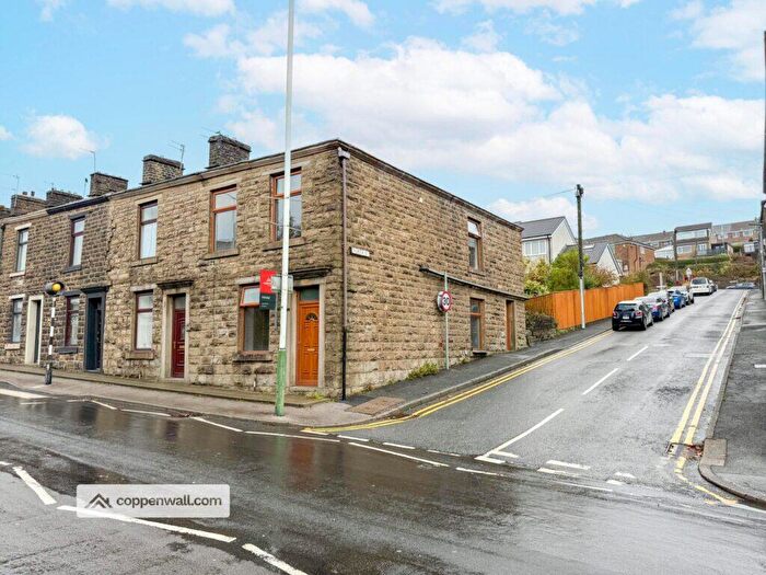 3 Bedroom End Of Terrace House For Sale In Manchester Road, Haslingden, Rossendale, BB4