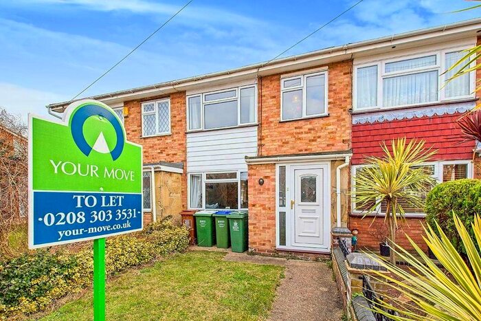 3 Bedroom Terraced House To Rent In Clare Way, Bexleyheath, Kent, DA7