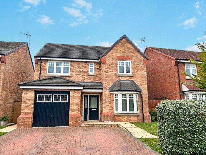 4 Bedroom Detached House To Rent In Lovesey Avenue, Hucknall, NG15