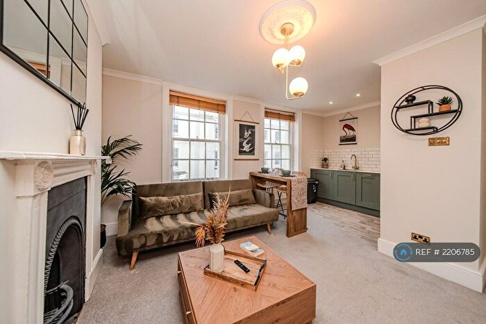 1 Bedroom Flat To Rent In Bloomsbury Place, Brighton, BN2