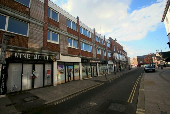 1 Bedroom Flat To Rent In Bridge St, Andover, SP10