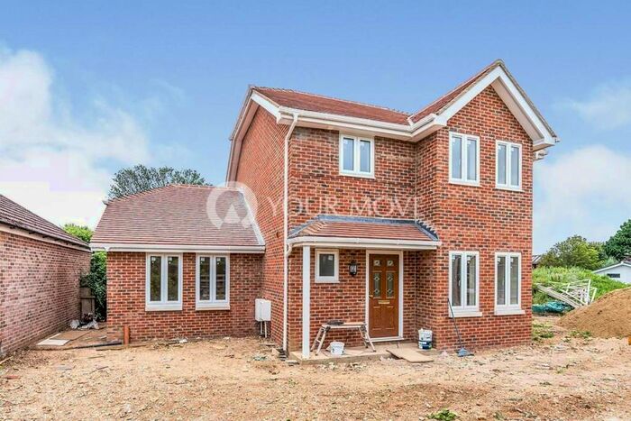 4 Bedroom Detached House To Rent In Lodge Road, Locks Heath, Southampton, Hampshire, SO31