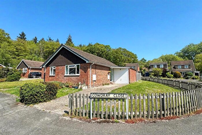 2 Bedroom Detached Bungalow For Sale In Bishopstoke, SO50