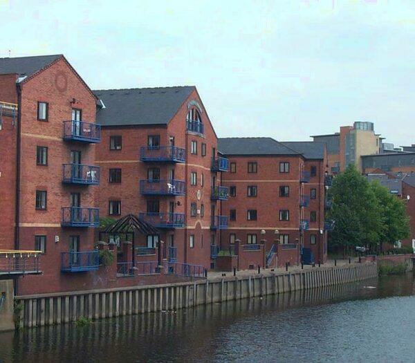 2 Bedroom Apartment To Rent In Langtons Wharf, Leeds, LS2