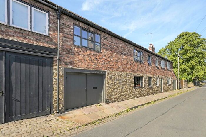 3 Bedroom Terraced House For Sale In Chapel Street, Macclesfield, SK11