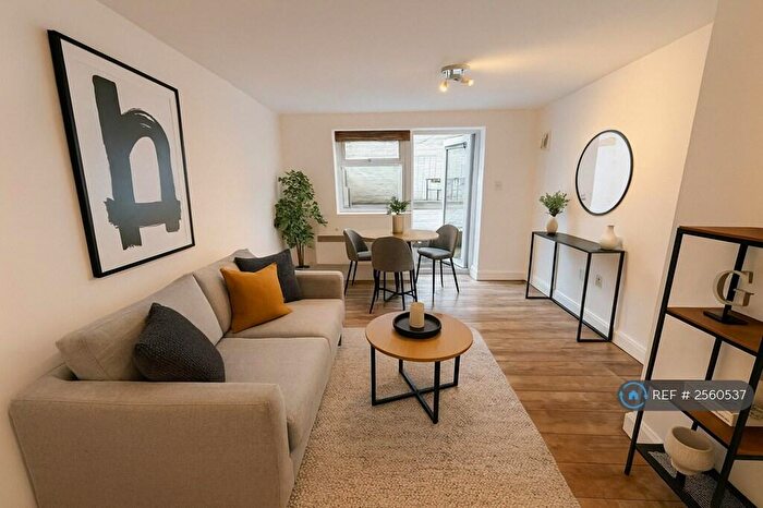 1 Bedroom Flat To Rent In London, London, N19