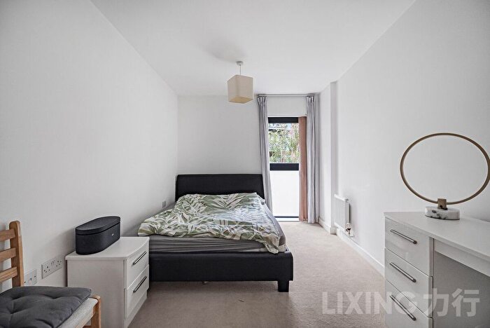 1 Bedroom Flat To Rent In Surrey Quays Road, Canada Water, SE16