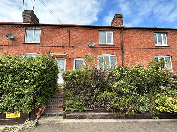 2 Bedroom Terraced House To Rent In Poplar Road, Napton, CV47