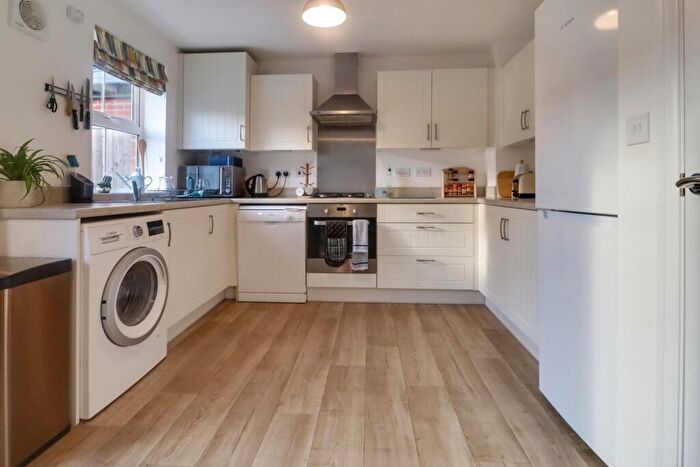 3 Bedroom Terraced House For Sale In Stove Road, Barnstaple, EX31