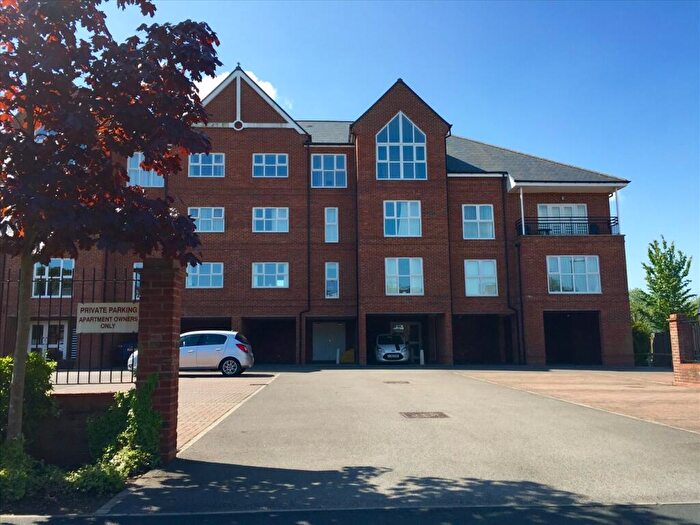 2 Bedroom Apartment To Rent In Roundhaven, Durham City, Durham City, DH1