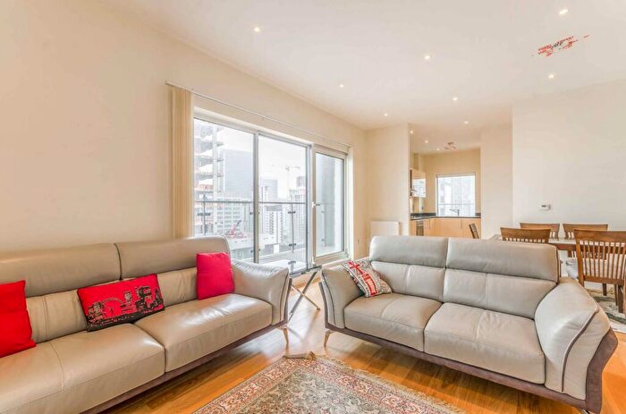 3 Bedroom Penthouse For Sale In Indescon Square, London, E14