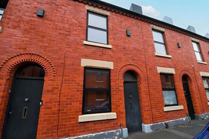 2 Bedroom Terraced House For Sale In Reservoir Street, Salford, M6