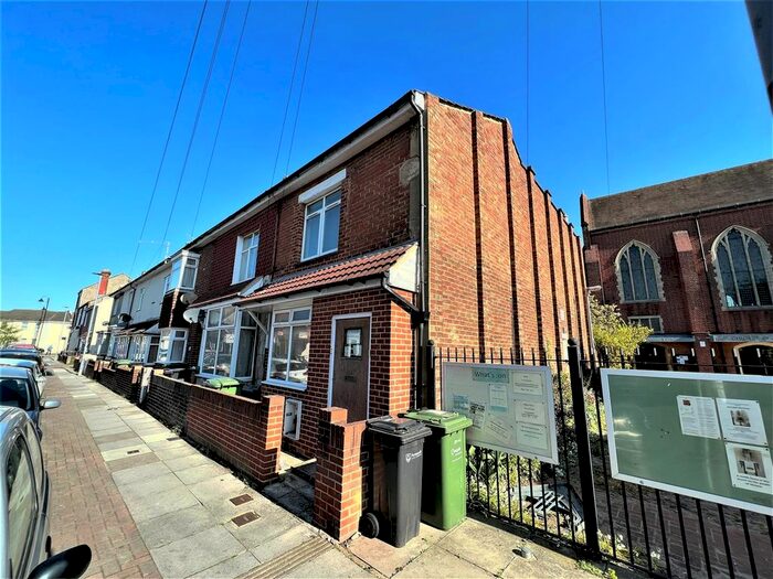 1 Bedroom Flat To Rent In Fawcett Road, Southsea, PO4