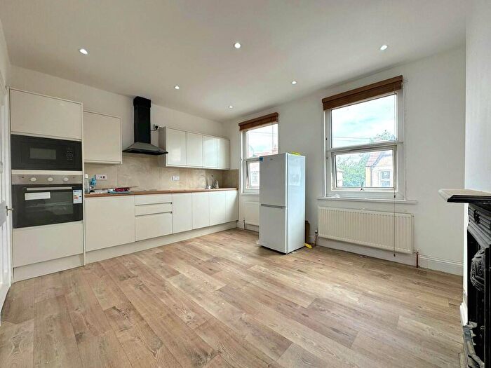 2 Bedroom Flat To Rent In Wolseley Road, Harrow, HA3