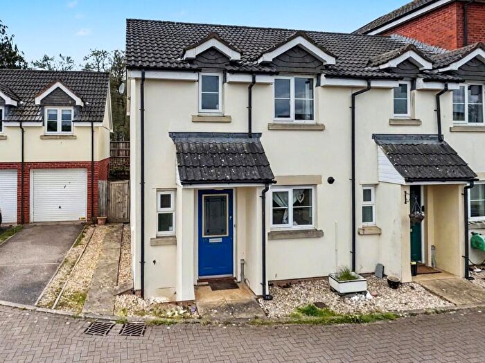 3 Bedroom Semi Detached House For Sale In The Deanes, Tiverton, EX16