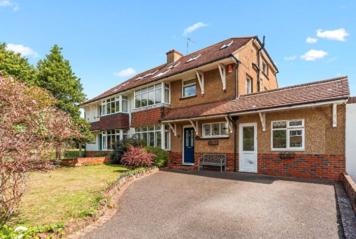4 Bedroom Semi-Detached House For Sale In Buckingham Avenue, Shoreham-By-Sea, West Sussex, BN43