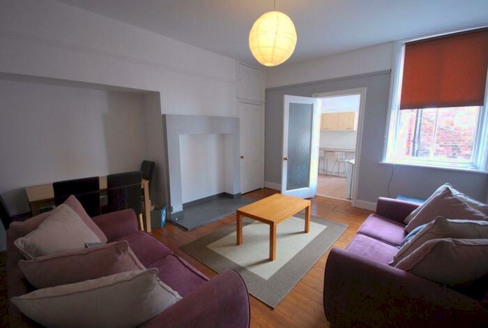 2 Bedroom Property To Rent In Glenthorn Road, NE2