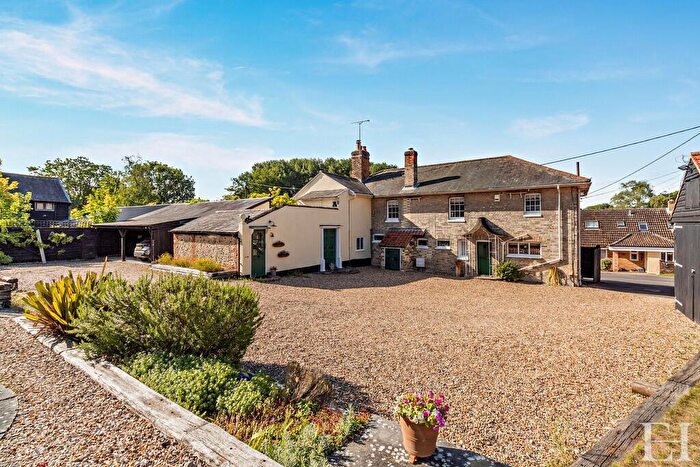 7 Bedroom Detached House For Sale In Kedington, Haverhill, CB9