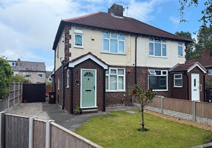 3 Bedroom Semi Detached House For Sale In Grasmere Gardens, Crosby, Liverpool, Merseyside, L23