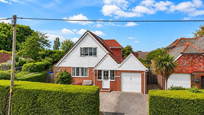 4 Bedroom Detached House For Sale In Main Road, Icklesham, Winchelsea, TN36