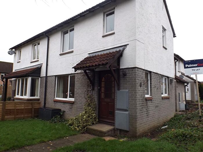 2 Bedroom End Of Terrace House To Rent In Sheldon Drive, Wells, BA5