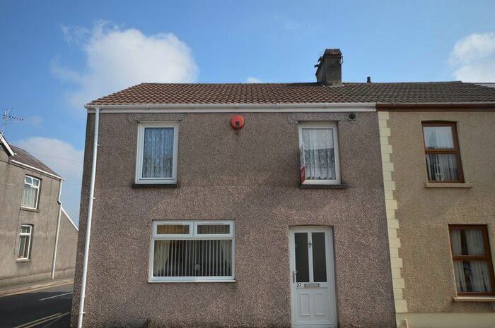 1 Bedroom Flat To Rent In Bridgend Road, Aberkenfig, Bridgend, CF32