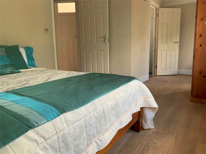 1 Bedroom Property To Rent In Haddington Road, Bromley, BR1