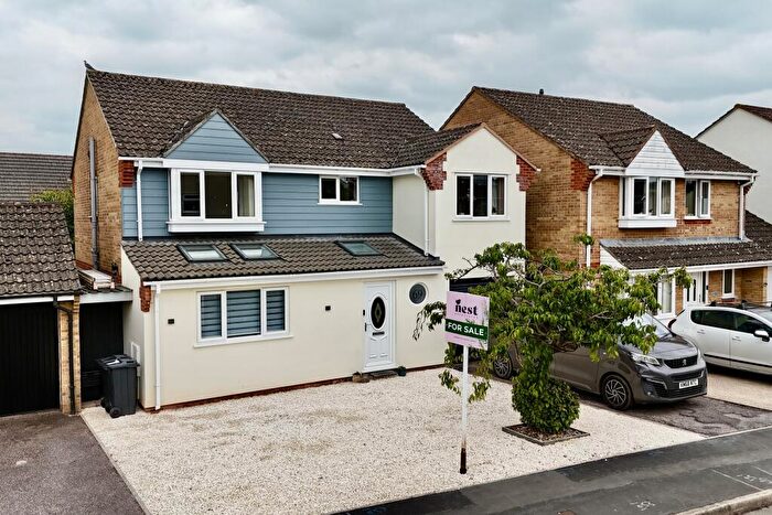 5 Bedroom Detached House For Sale In Head Weir Road, Cullompton, EX15