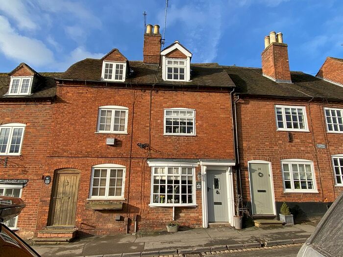 2 Bedroom Cottage To Rent In Castle Hill, Kenilworth, CV8