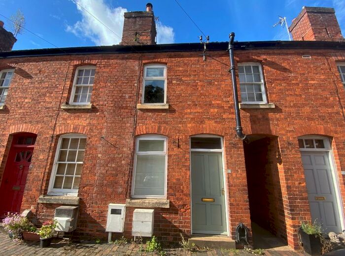 2 Bedroom Terraced House To Rent In Barrack Square, Grantham, NG31