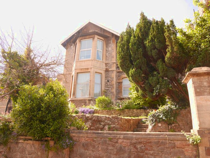 3 Bedroom Flat To Rent In Edinburgh Place, Weston-Super-Mare, North Somerset, BS23