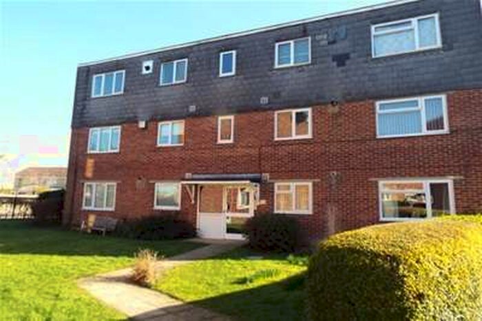 2 Bedroom Flat To Rent In East Swindon, SN3