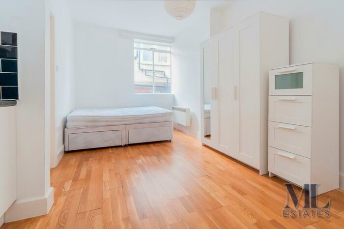 Studio To Rent In Frognal, Hampstead, NW3
