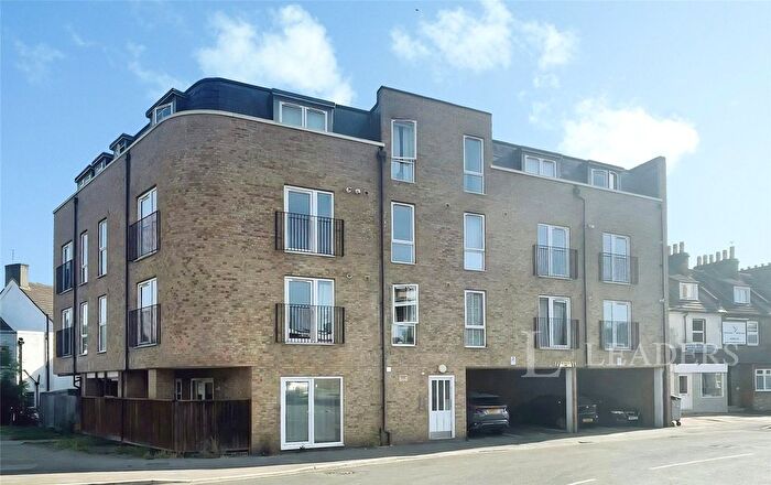 1 Bedroom Flat For Sale In Martins Road, Bromley, BR2