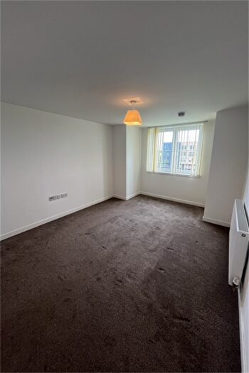 2 Bedroom Flat To Rent In Dauline Road, EH30