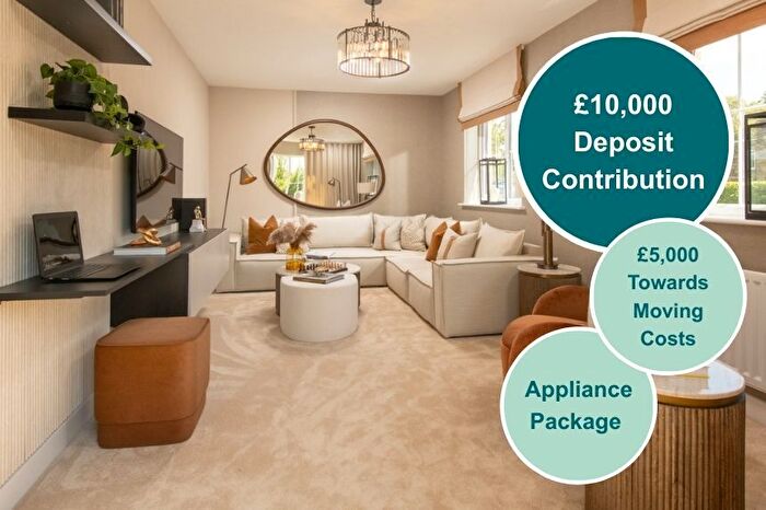 3 Bedroom Detached House For Sale In "Kingfisher" At Skeltongate, Leeds, LS9