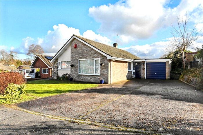 3 Bedroom Bungalow To Rent In Brettingham Avenue, Cringleford, Norwich, Norfolk, NR4
