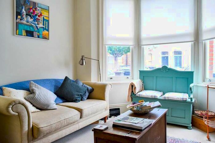 1 Bedroom Flat To Rent In Kildoran Road, London, Uk, SW2