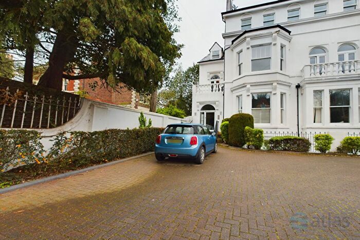 2 Bedroom Apartment To Rent In Parkfield Road, Aigburth, Sefton Park, L17