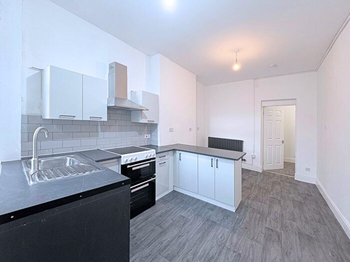 2 Bedroom Flat To Rent In Seaview Road, Wallasey, Wirral, CH45